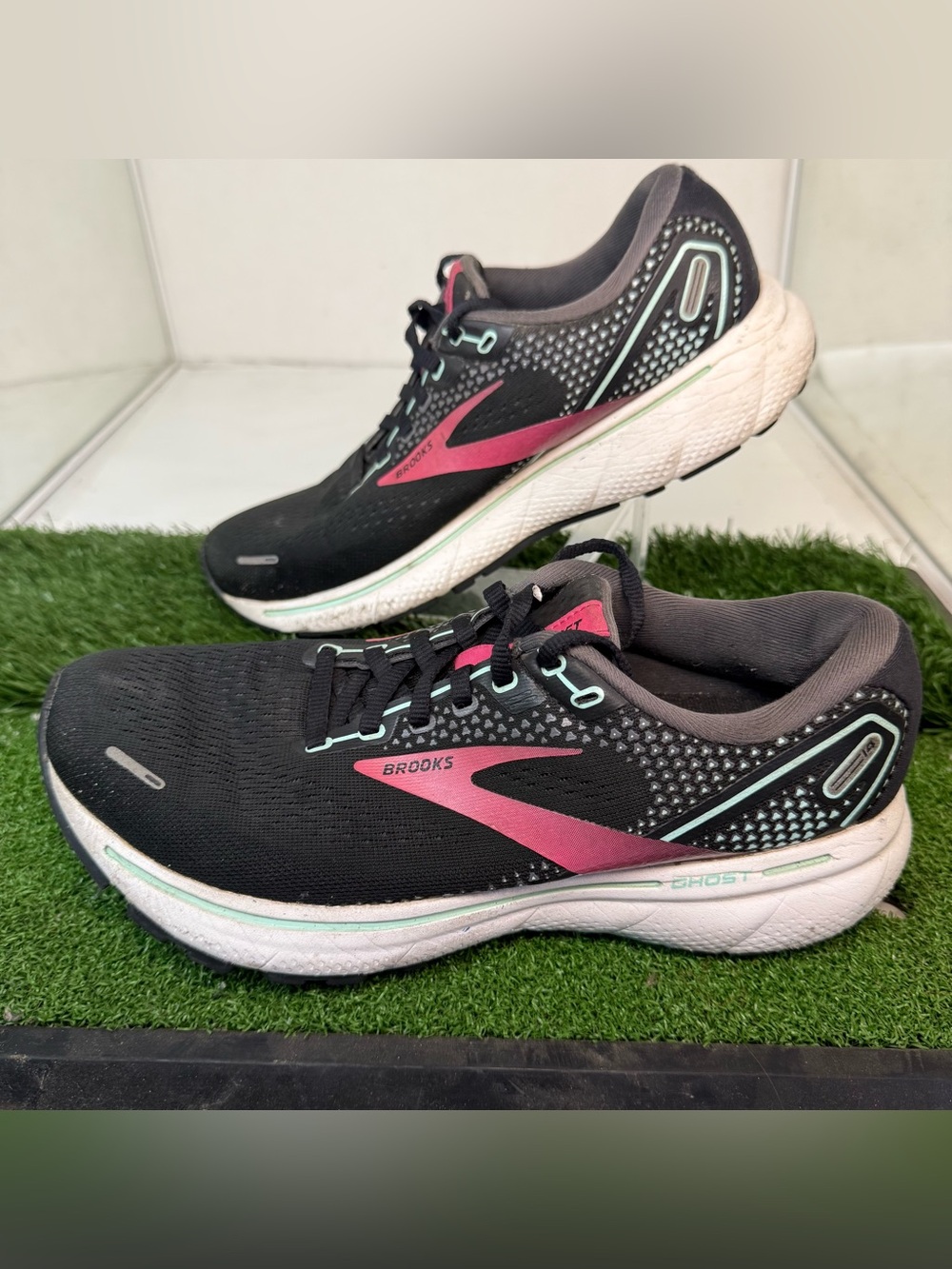 Brooks Women's Ghost 14 Neutral Running Shoes Black Pink Mint Green Size US 8.5